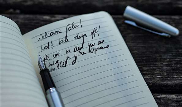 How to write a new employee Welcome Email? [Template] [Example]