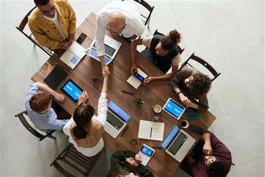 Three Common Team Conflict Examples (And How to Resolve Them)