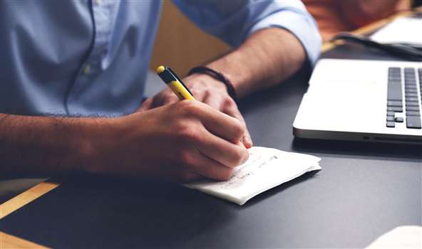 Tame the chaos with good note taking skills. [4 TIPS] 