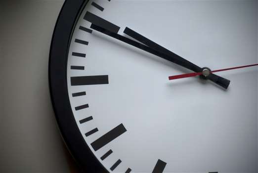 Break Bad Time Management Habits with Time Tracking. [Guide]