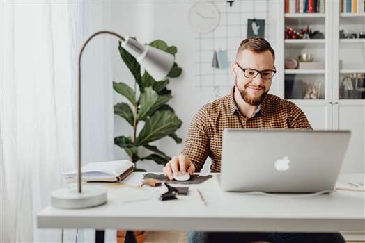 8 Hints And Tips That New Managers Need To Know