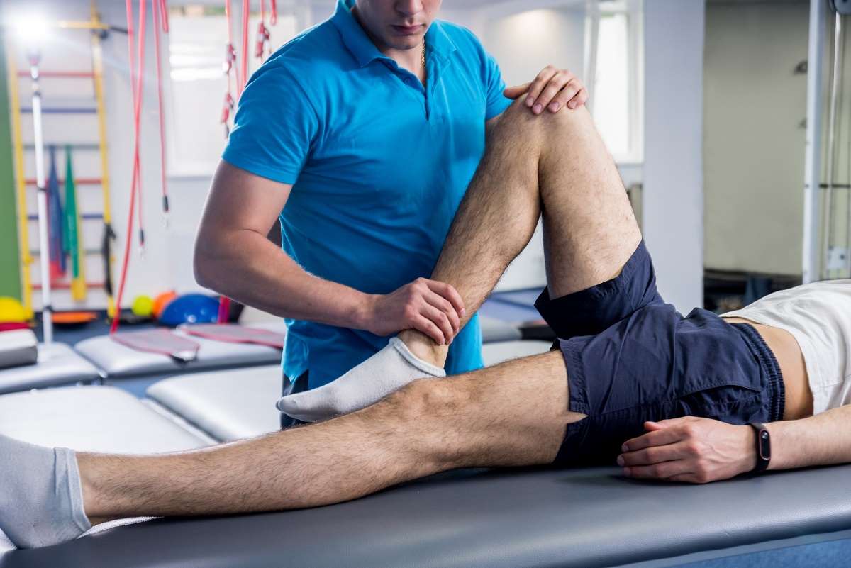 Czym jest świadczenie rehabilitacyjne i komu przysługuje? Czym jest świadczenie rehabilitacyjne i komu przysługuje?